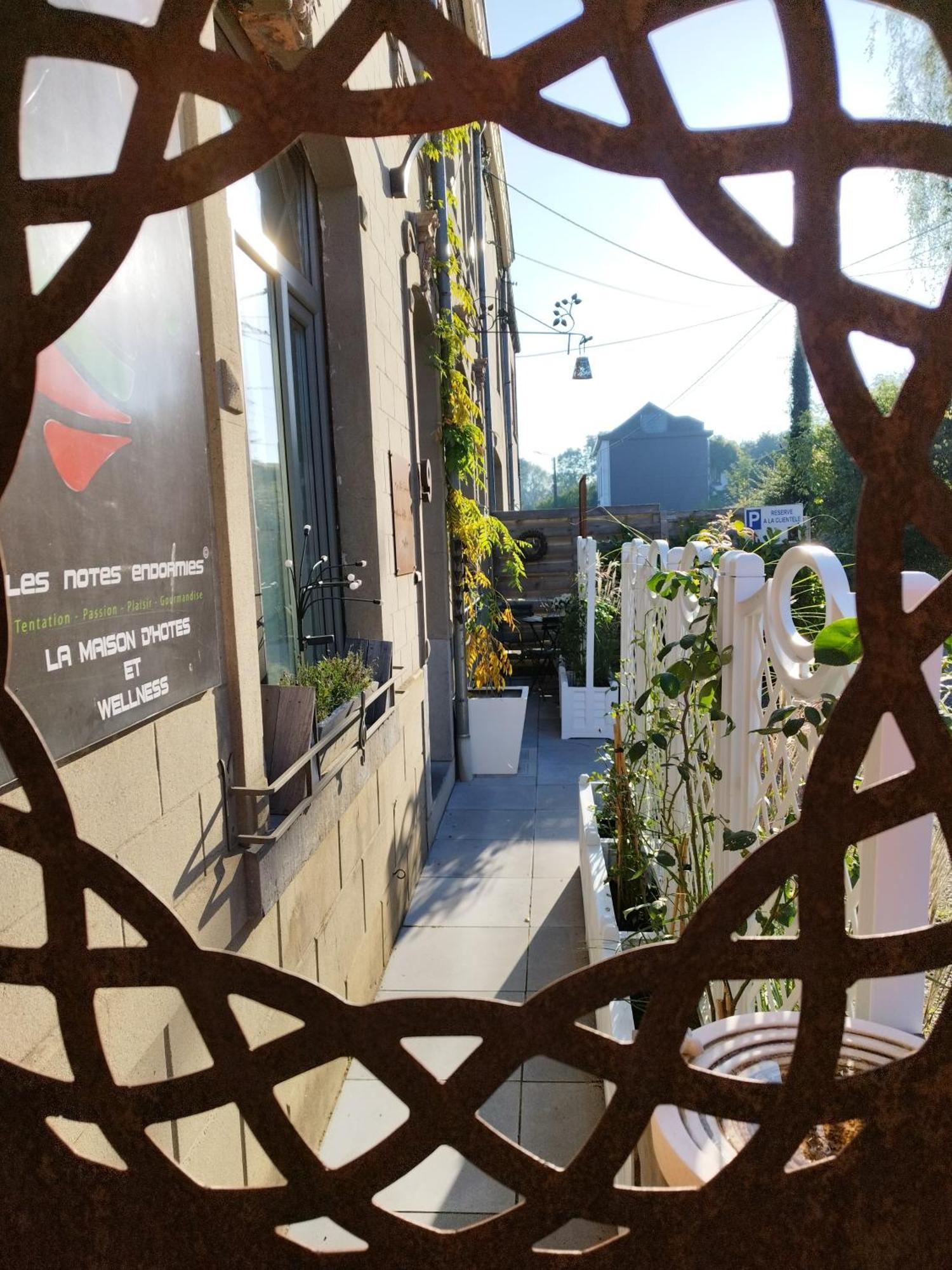 וואלקורט Maison D'Hote Les Notes Endormies Suite Le Refuge מראה חיצוני תמונה