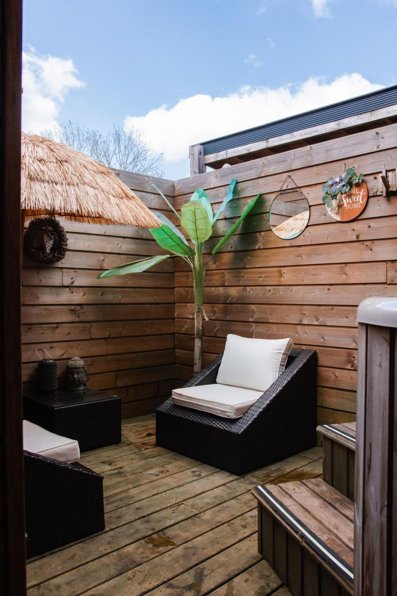 וואלקורט Maison D'Hote Les Notes Endormies Suite Le Refuge מראה חיצוני תמונה
